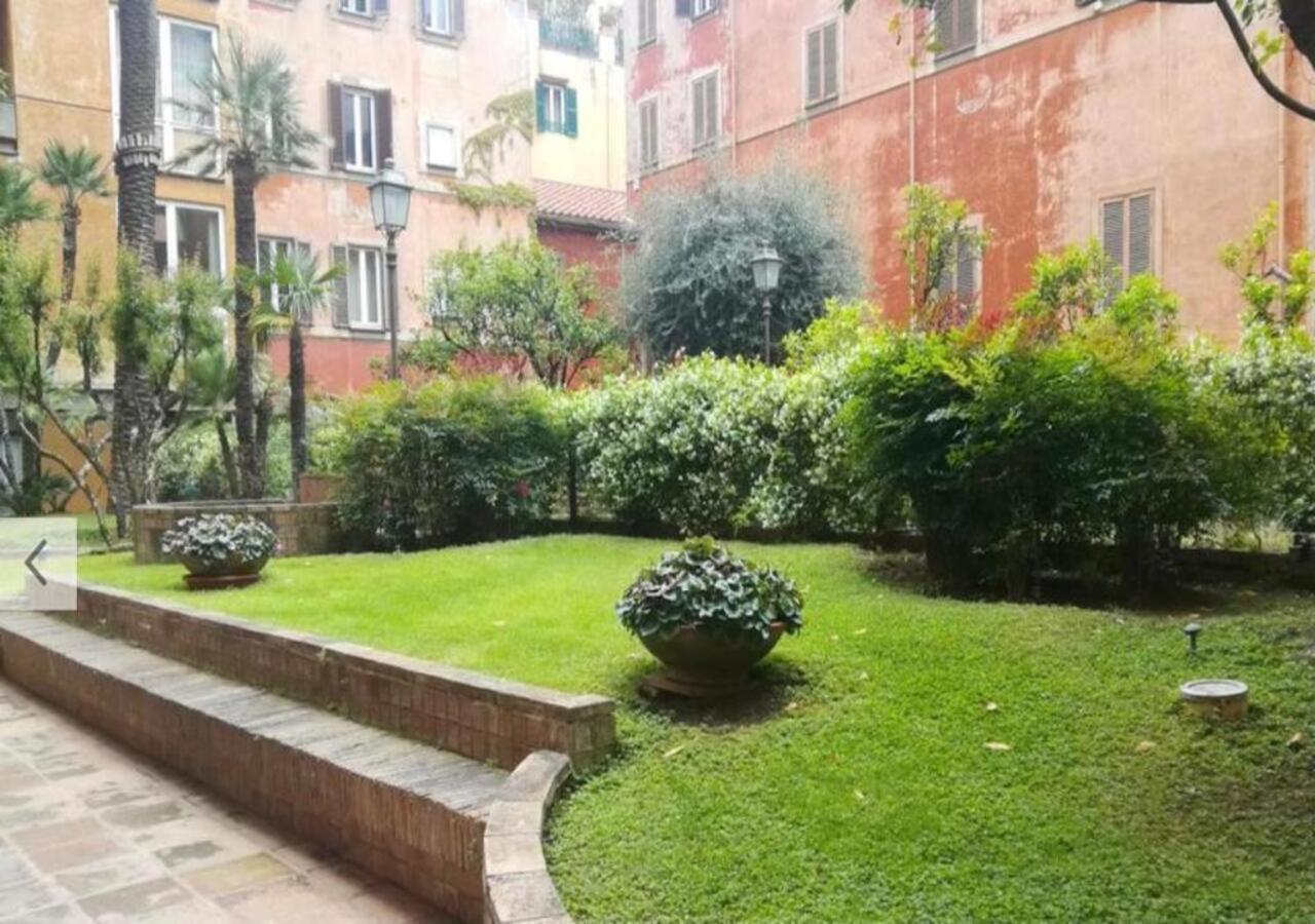 Trevi Nice Holiday - Luxury Apartment Róma Kültér fotó