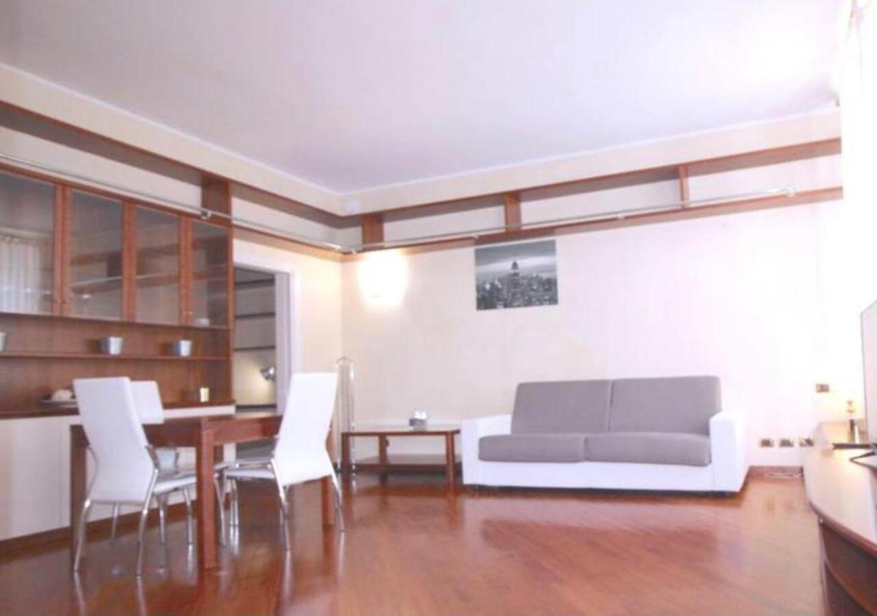 Trevi Nice Holiday - Luxury Apartment Róma Kültér fotó