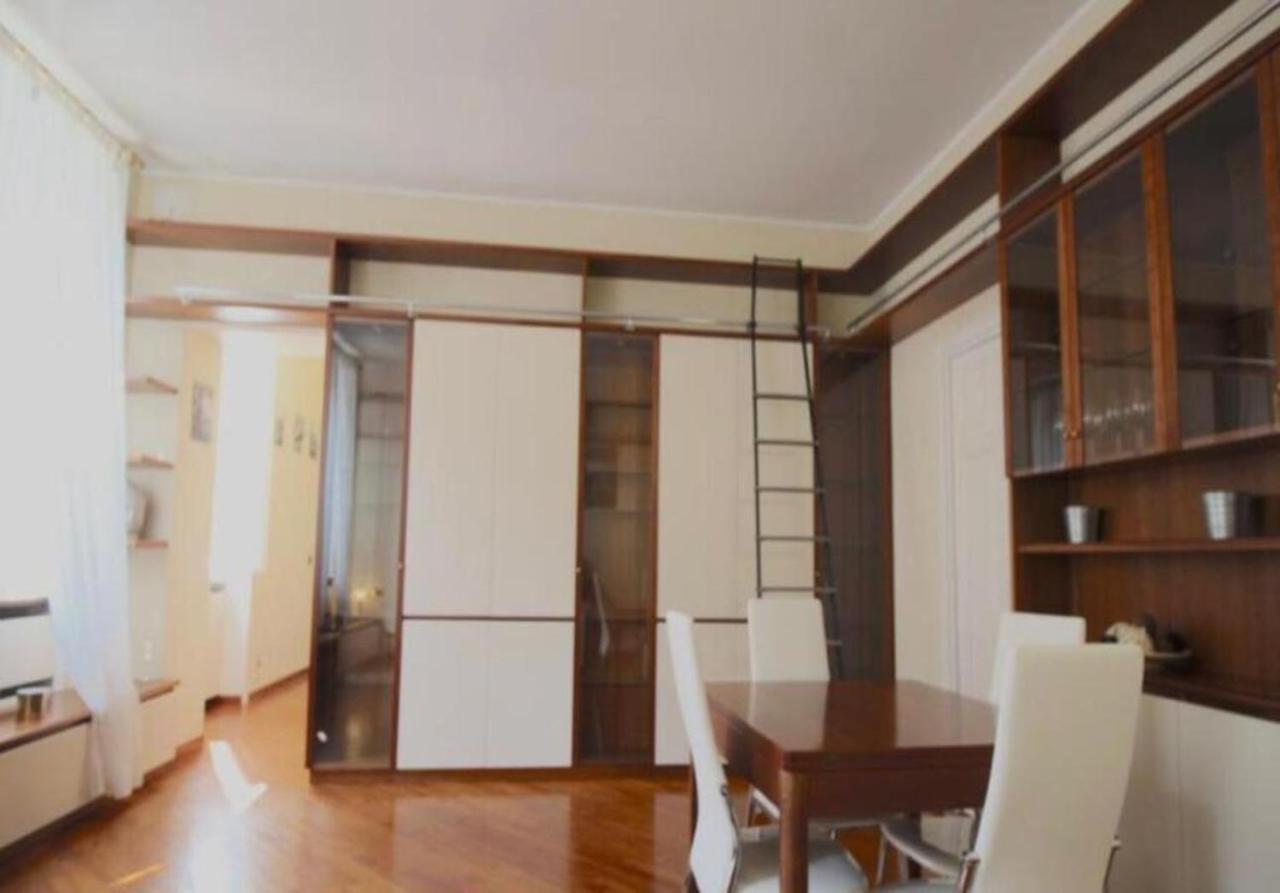 Trevi Nice Holiday - Luxury Apartment Róma Kültér fotó