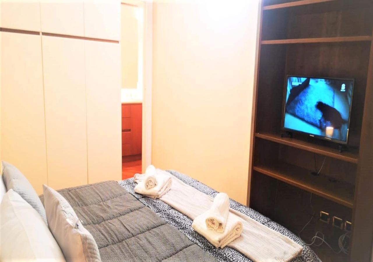 Trevi Nice Holiday - Luxury Apartment Róma Kültér fotó