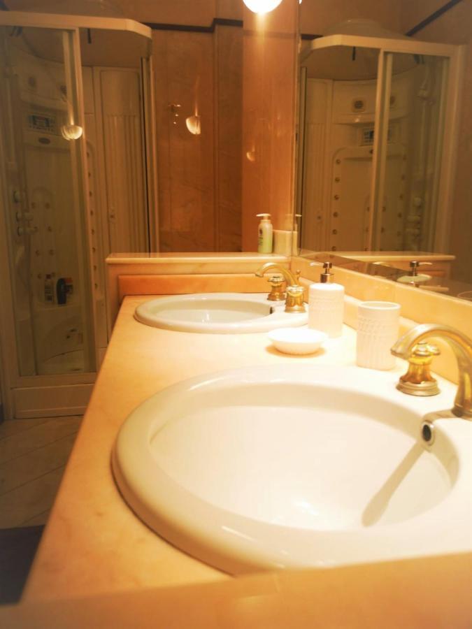 Trevi Nice Holiday - Luxury Apartment Róma Kültér fotó